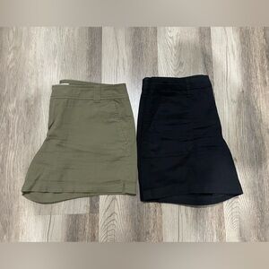 Bundle of 2 Shorts New York & Company Olive Shorts & Black St. John’s Bay